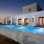 Seafish Villa, 2 Luxury At וילה לקניה