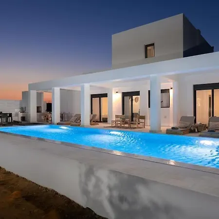 Seafish Villa, 2 Luxury At Villa Lacónia